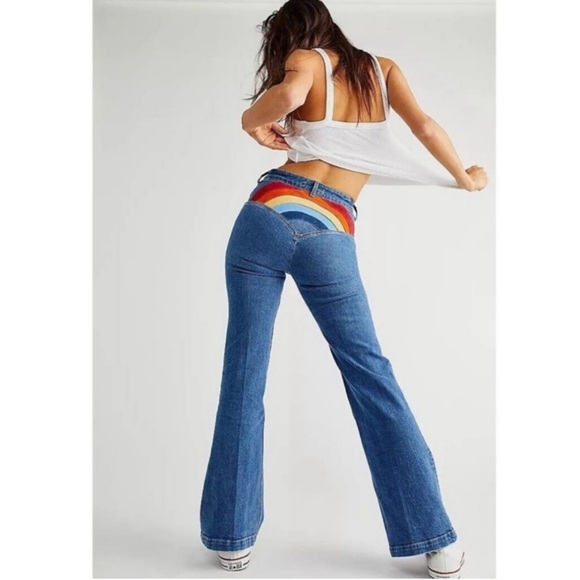 New🌟 Free People-Somewhere Over The Rainbow Jeans - Picture 2 of 8